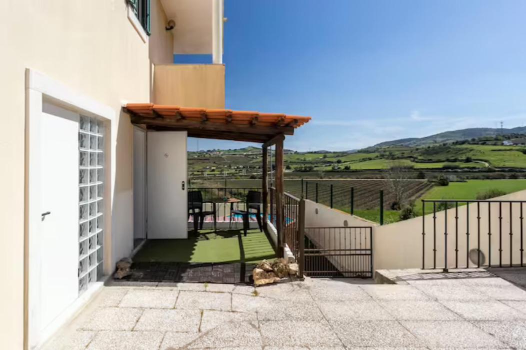 Sossego E Tranquilidade-Valley Guest House-Perto De Lisboa-Estacionamento A Porta Do Alojamento Arruda dos Vinhos Dış mekan fotoğraf