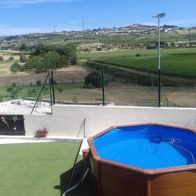 Sossego E Tranquilidade-Valley Guest House-Perto De Lisboa-Estacionamento A Porta Do Alojamento Arruda dos Vinhos Dış mekan fotoğraf